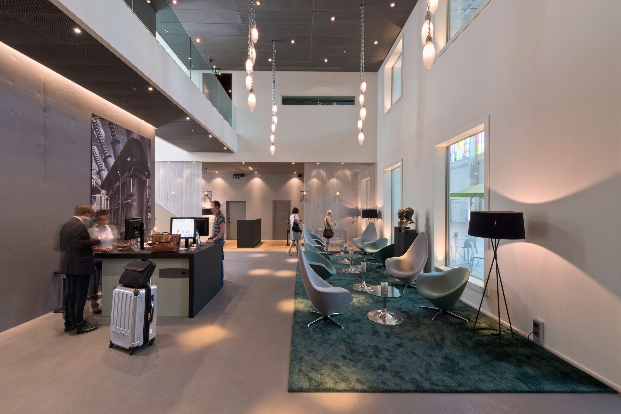 Welcome-to-Trafo-Hotel.jpg